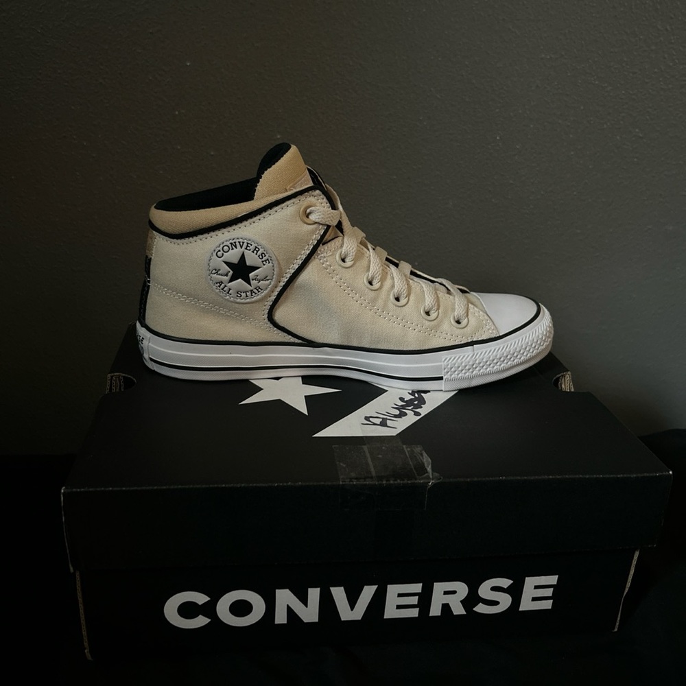 Converse - image 2